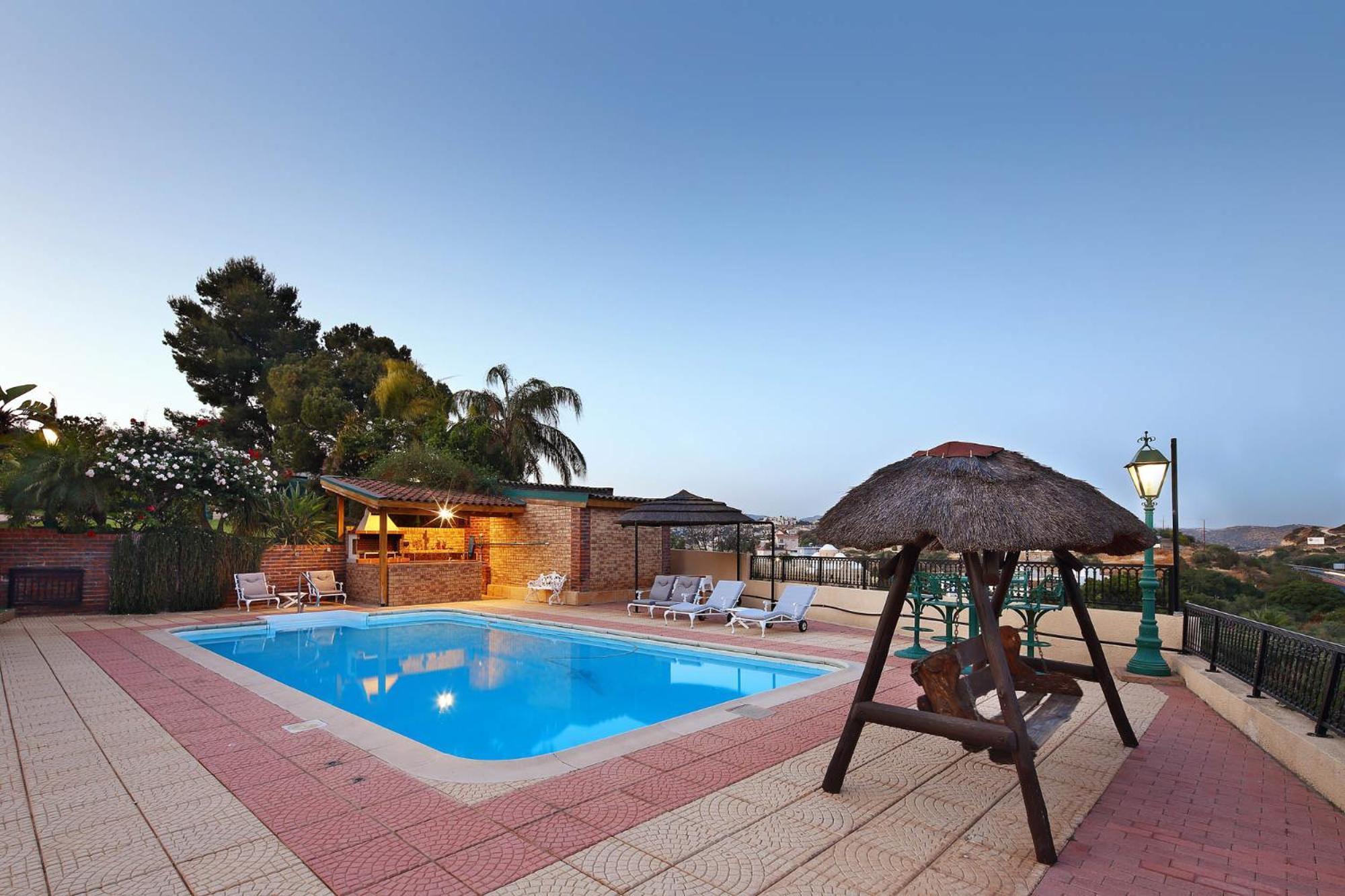 Olive Tree Apartments Limassol Exterior photo